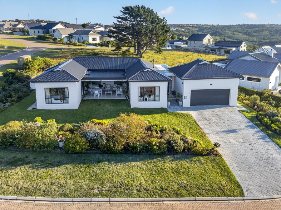 3 Bedroom Property for Sale in Baron View Western Cape